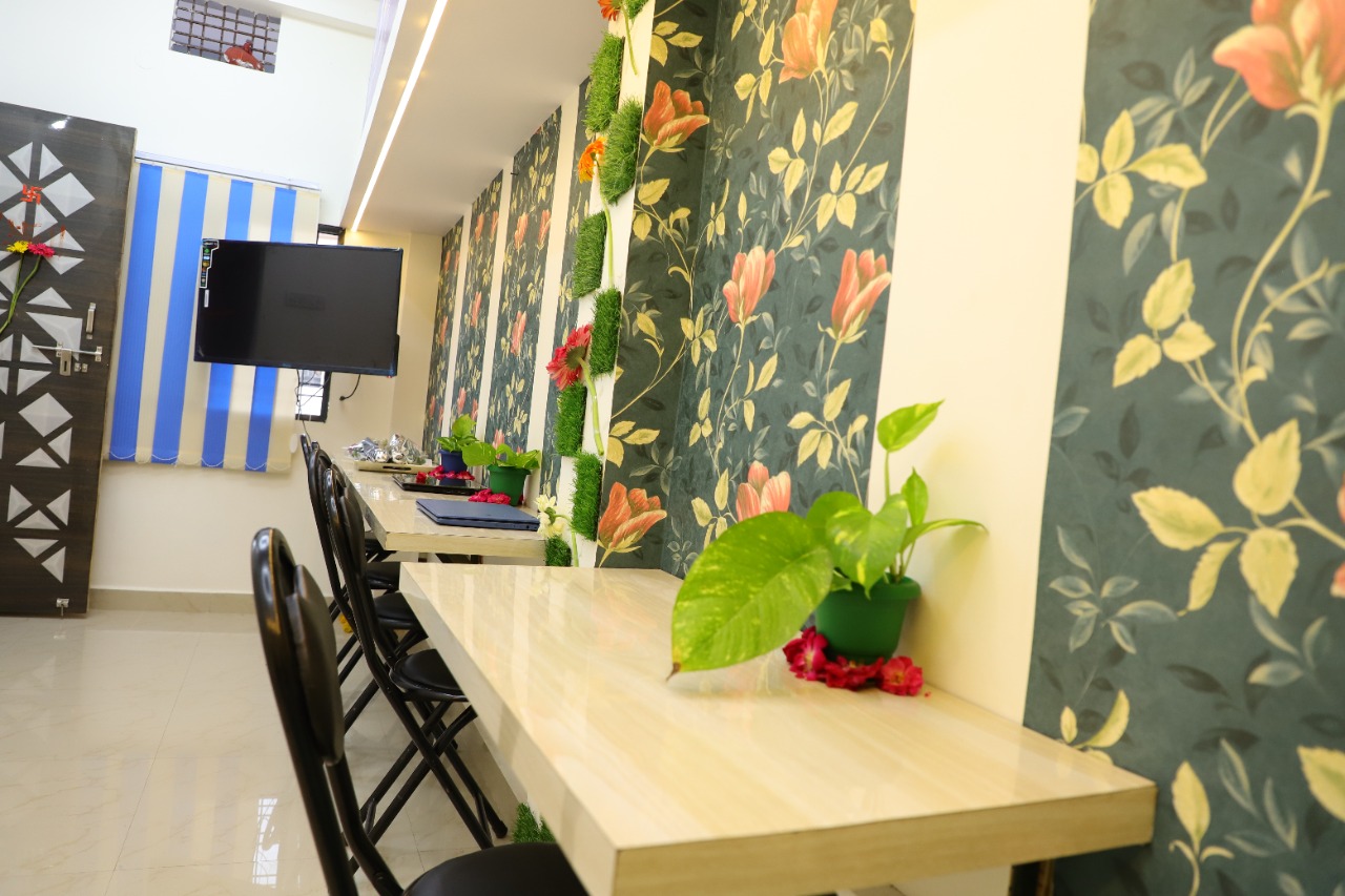 Marketing Class / Office Design